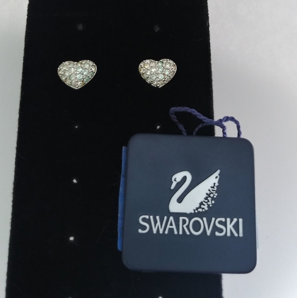 Swarovski heart earrings